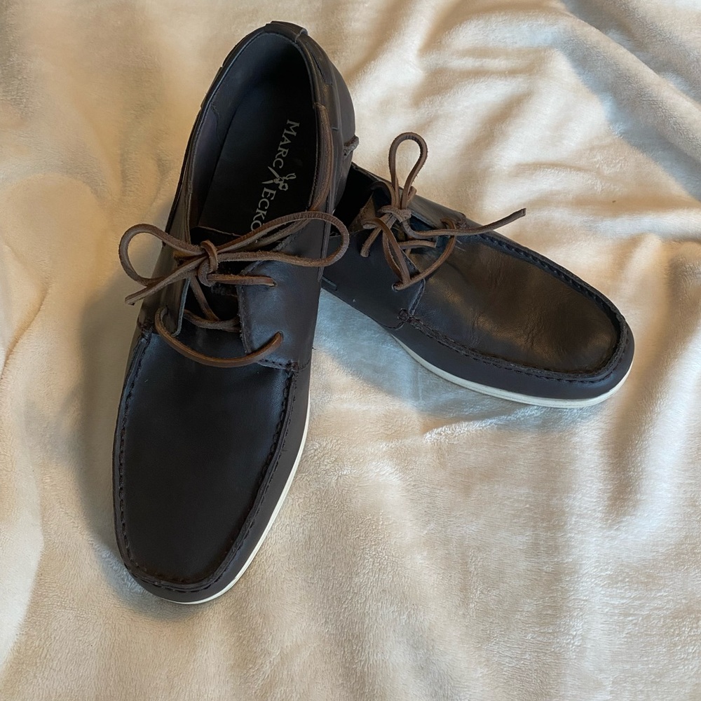 Excellent condition Marc Ecko mens leather upper, size 10.5 shoes, brown